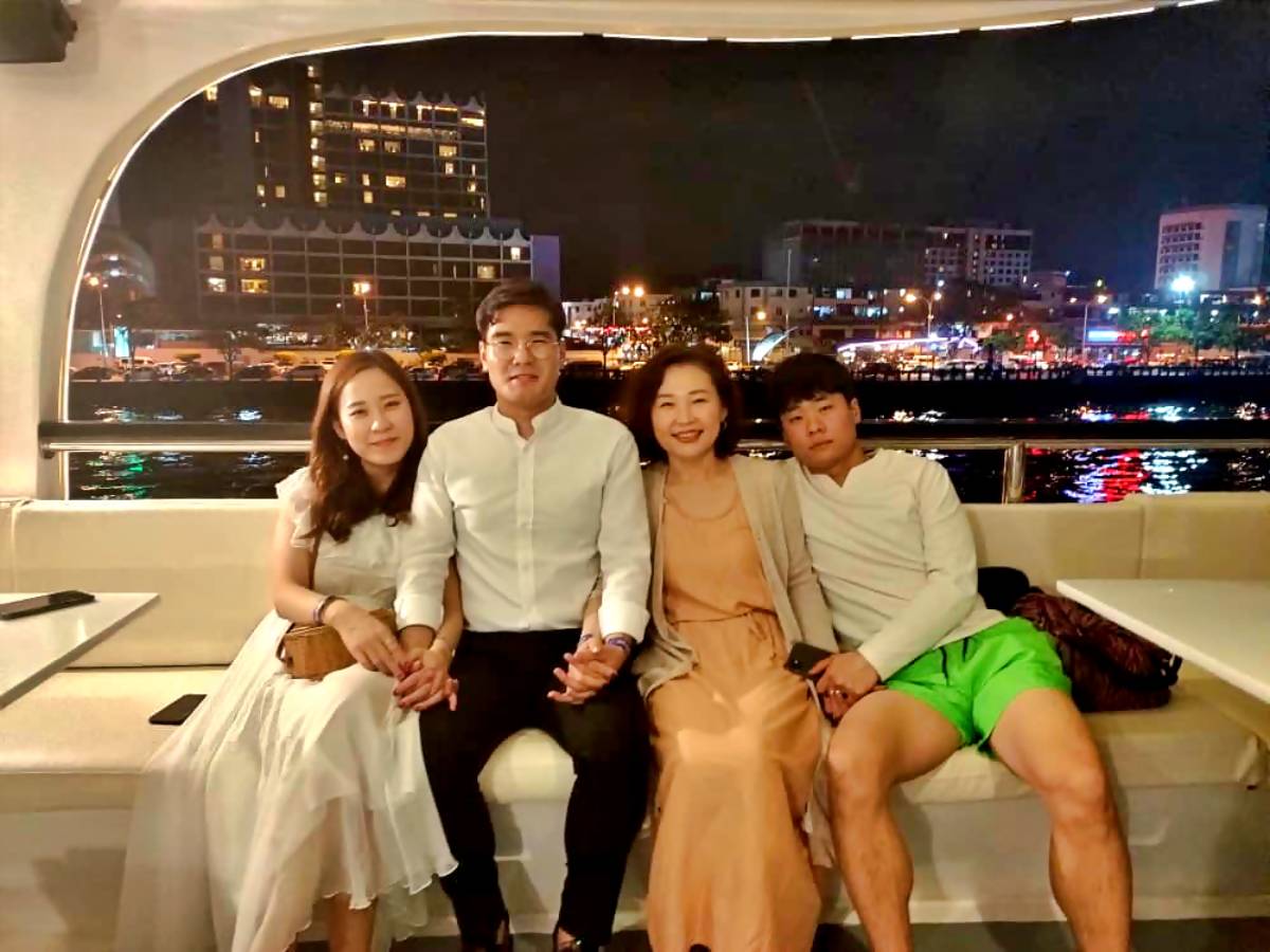 KK City Night Dinner Cruise